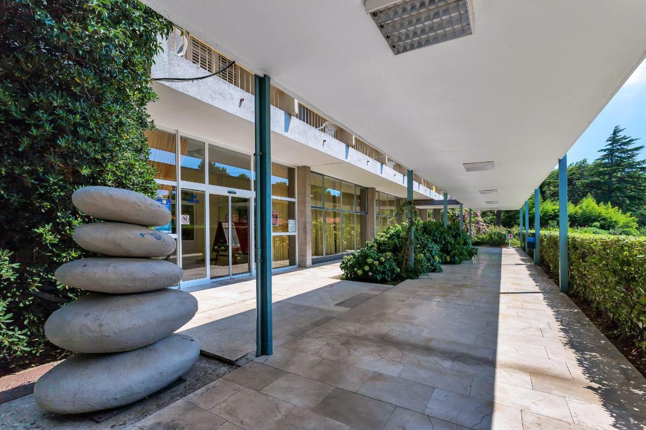 Hotel Alem Baška Voda Exterior foto